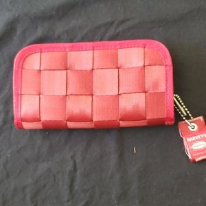 Harvey's of California seatbelt wallet
